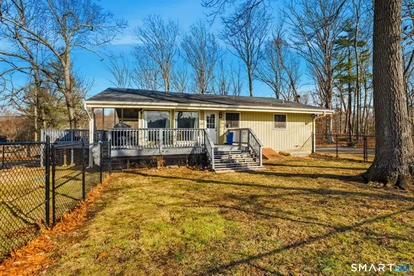 39 Inchcliffe Drive, Ledyard, CT 06335