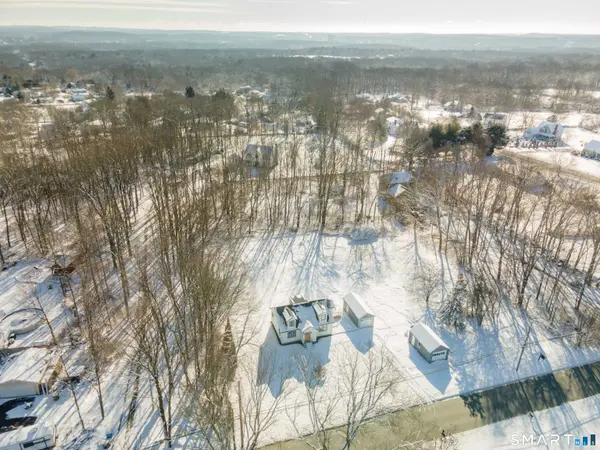 240 Browning Road, Norwich, CT 06360