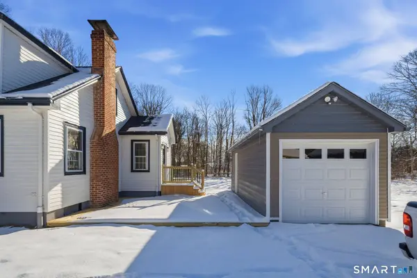 240 Browning Road, Norwich, CT 06360