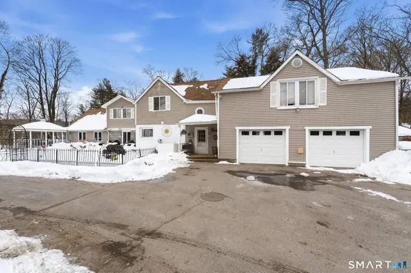 82 Sunnyside Street, Norwich, CT 06389