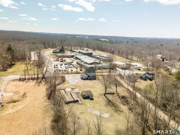 24 Newent Road, Lisbon, CT 06351