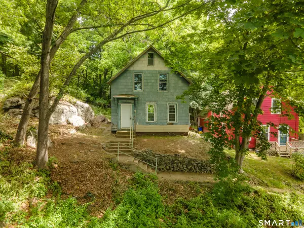 111 Fifth Street, Norwich, CT 06360