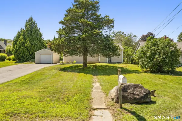 15 Curran Street, Norwich, CT 06360