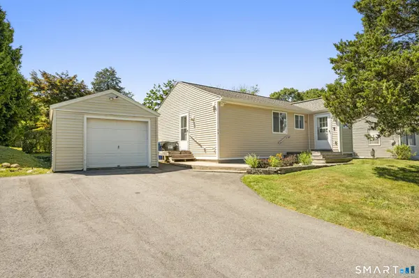 15 Curran Street, Norwich, CT 06360