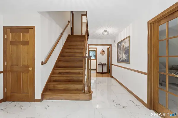 17 Eska Drive, Ledyard, CT 06339