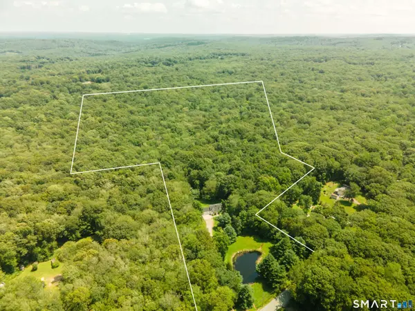 22 Cottage Road, Bozrah, CT 06334