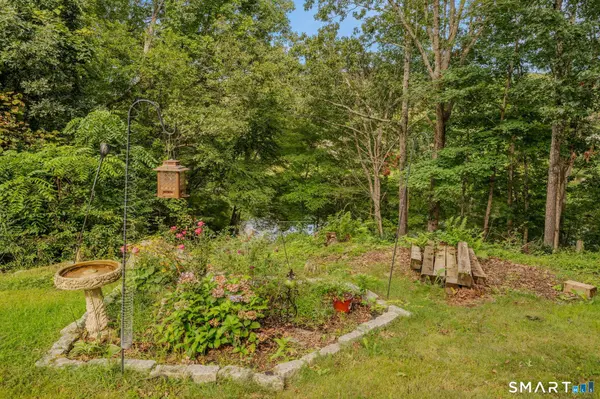 7 Harvard Terrace, Ledyard, CT 06335