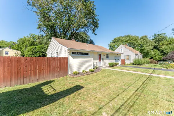 4 Meditz Court, Norwich, CT 06360
