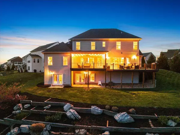 412 STERLING HEIGHTS LN, Blacksburg, VA 24060