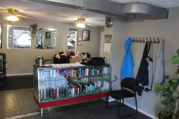 145 Bell AVE, Pulaski, VA 24301