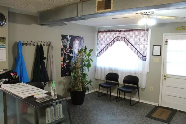 145 Bell AVE, Pulaski, VA 24301