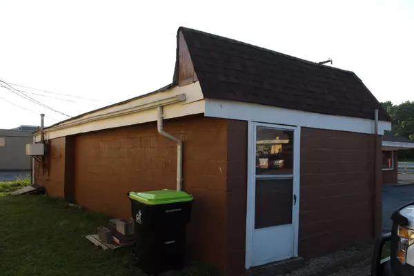 145 Bell AVE, Pulaski, VA 24301