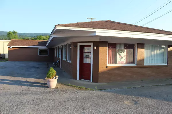 145 Bell AVE, Pulaski, VA 24301