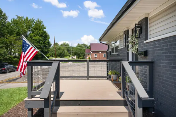 712 Eighth ST, Radford, VA 24141