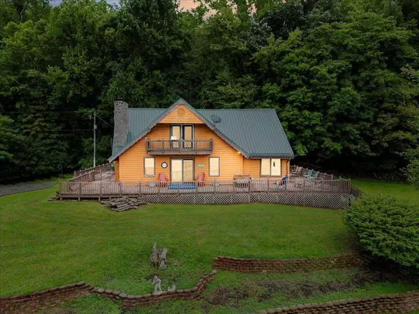 2626 Bethel Church RD, Hiwassee, VA 24347