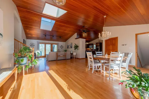 4536 Plantation Estates RD, Radford, VA 24141