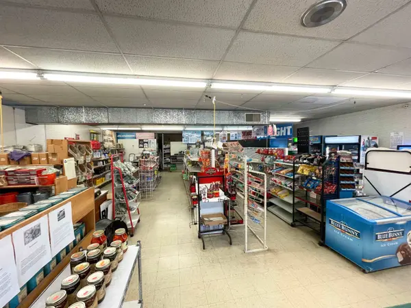2841 VIRGINIA AVE, Narrows, VA 24124