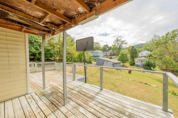 128 Lexington AVE, Pulaski, VA 24301