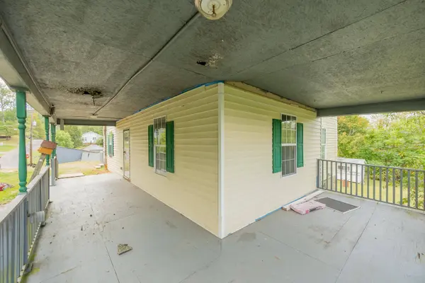 128 Lexington AVE, Pulaski, VA 24301