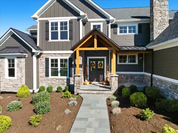 932 MOUNT MISSION CHURCH RD, Blacksburg, VA 24060