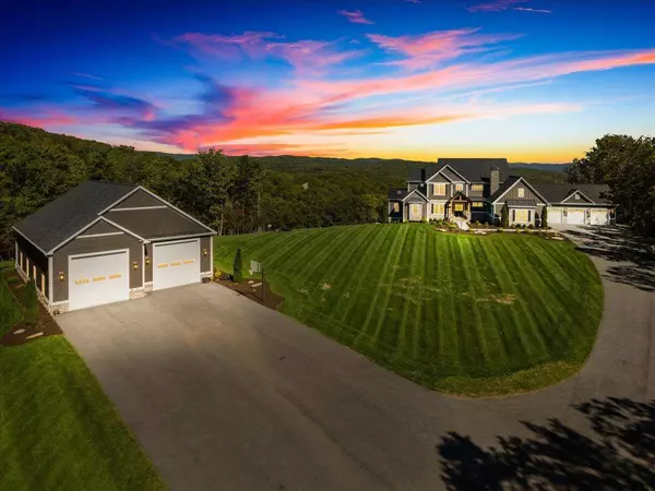 932 MOUNT MISSION CHURCH RD, Blacksburg, VA 24060