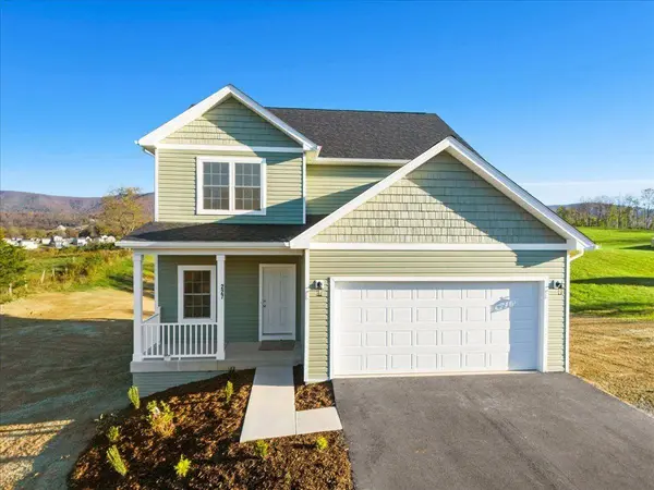 227 GREEN TREE RD, Pembroke, VA 24136