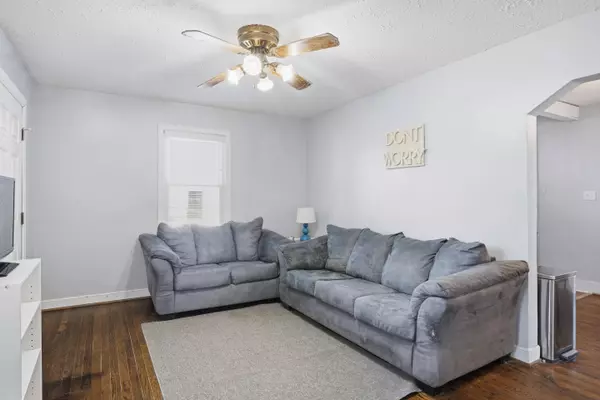 4 Lee Hy CT, Christiansburg, VA 24073