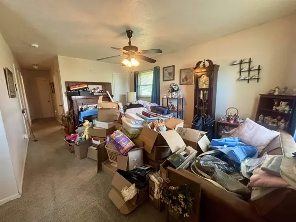 7640 Peppers Ferry BLVD, Fairlawn, VA 24141