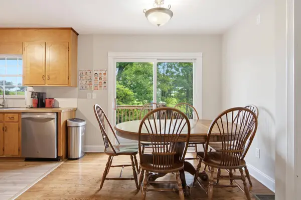 75 Walnut Drive NW, Christiansburg, VA 24073