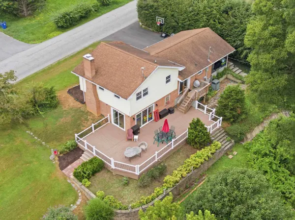 75 Walnut Drive NW, Christiansburg, VA 24073