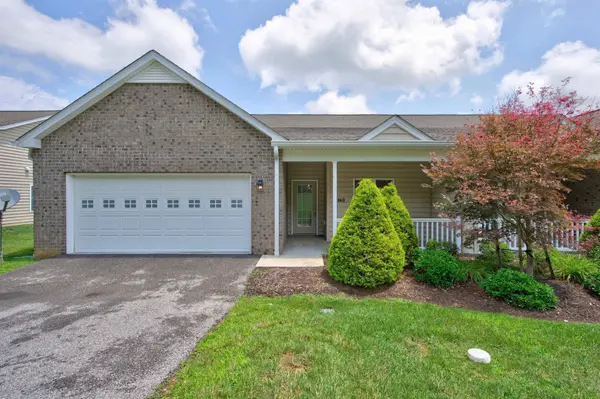 163 WALTERS DR, Christiansburg, VA 24073