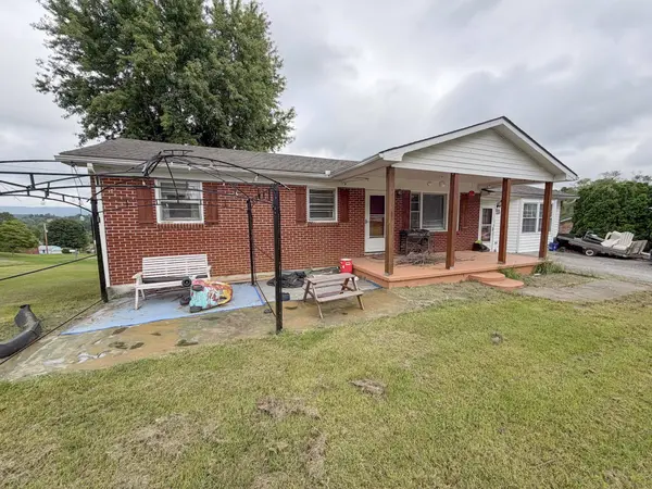 4326 SUNNY VIEW HEIGHTS LOOP, Pulaski, VA 24301