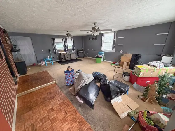 4326 SUNNY VIEW HEIGHTS LOOP, Pulaski, VA 24301