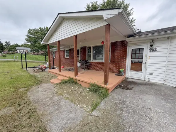 4326 SUNNY VIEW HEIGHTS LOOP, Pulaski, VA 24301