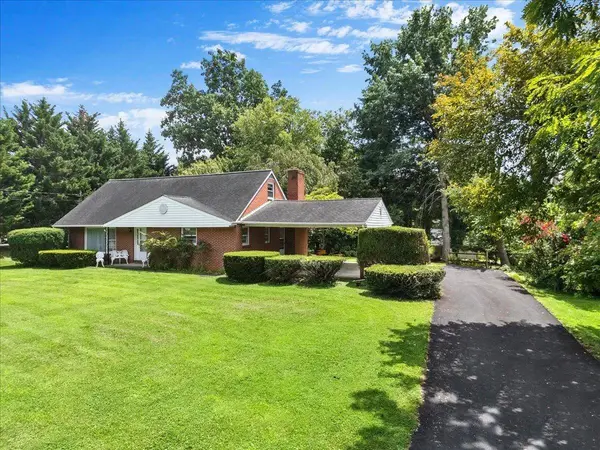 108 WILLIAMS AVE, Radford, VA 24141
