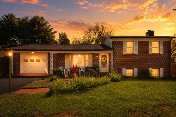 535 Walters DR