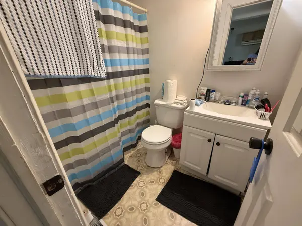 1112 Mcmillian LN, Pulaski, VA 24301