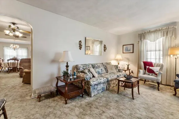 113 Roberta ST, Narrows, VA 24124