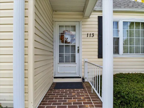 113 Roberta ST, Narrows, VA 24124