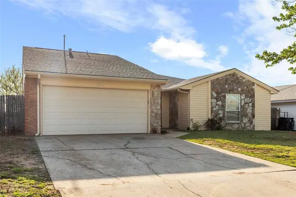 3808 Regatta RD, Yukon, OK 73099