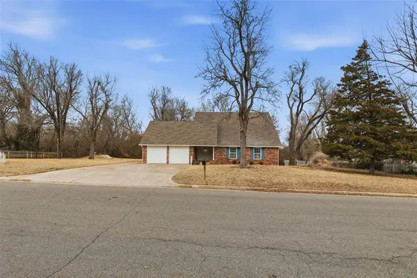 11733 Silver Maple DR, Yukon, OK 73099