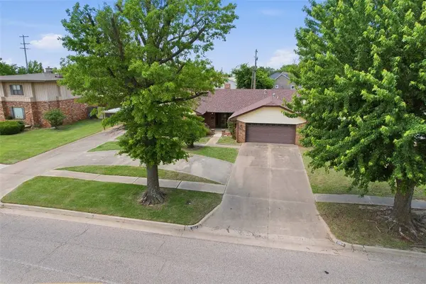 1504 N Bdwy, Shawnee, OK 74804