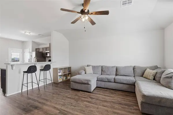 9429 NW 122nd TER, Yukon, OK 73099