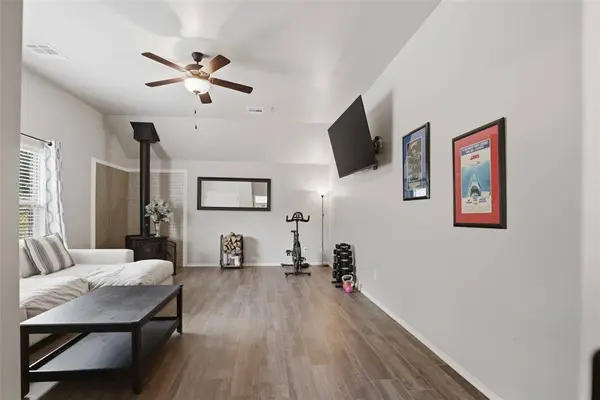20877 Jaimie DR, Harrah, OK 73045