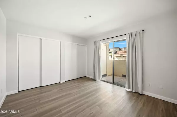 12123 W BELL Road #221, Surprise, AZ 85378