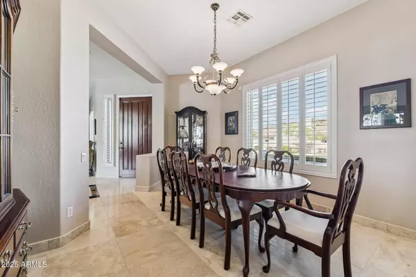 441 W DESERT FLOWER Lane, Phoenix, AZ 85045