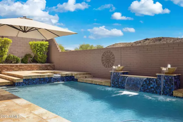 441 W DESERT FLOWER Lane, Phoenix, AZ 85045