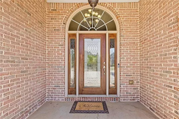 755 Peninsula Overlook, Hampton, GA 30228