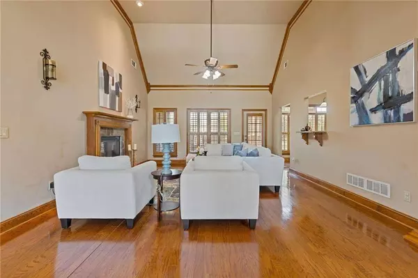 755 Peninsula Overlook, Hampton, GA 30228