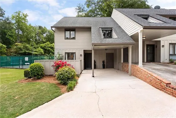 2498 Cedar BRK E, Marietta, GA 30067